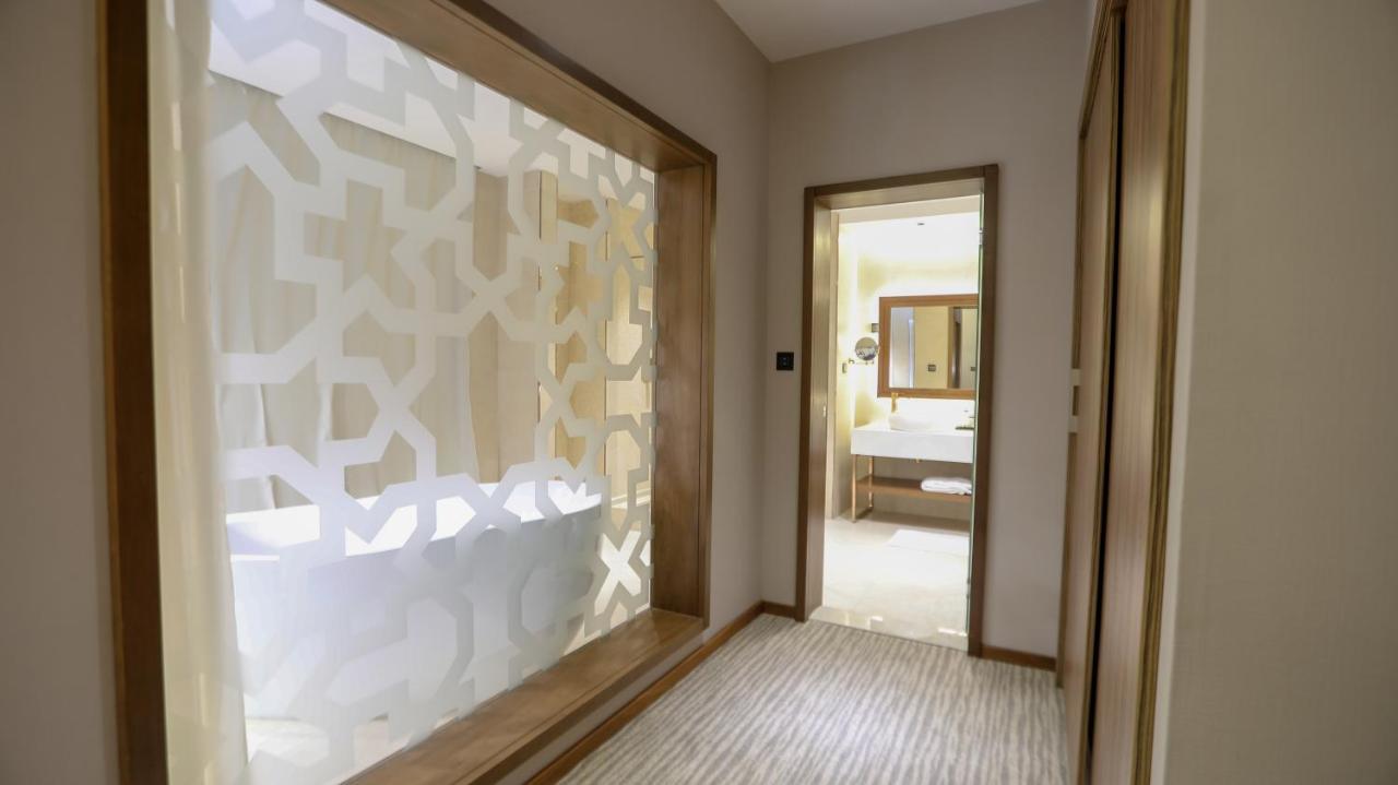 V Boutique Hotel Jeddah Bagian luar foto